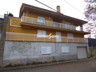 Casa a Santa Pau. Casa en venta en santa pau