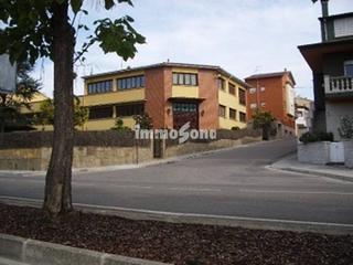 Casa a Roda de Ter. Casa en venta en roda de ter