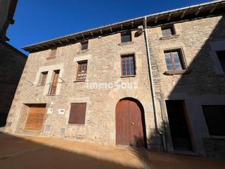 Casa en Oristà. Casa en venta en oristà