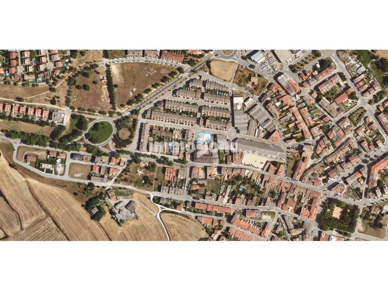 Foto 0b6435f6-8cef-45ed-ad07-ff048a3fcd02. Wohngrundstück in Caputxins-Ambulatori Vic