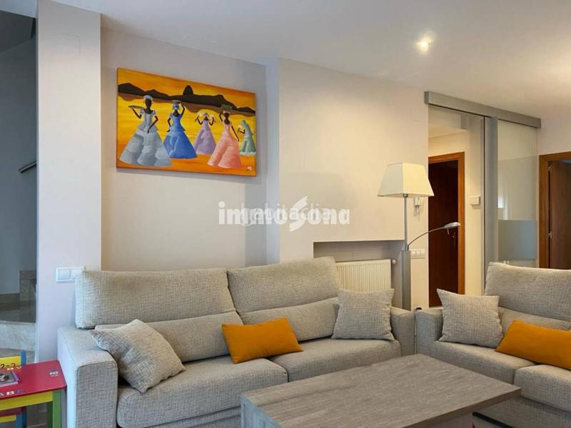 Foto 2f7ebdeb-c848-4001-bb88-d35a51c21ca9. Casa con riscaldamento parcheggio in Tona