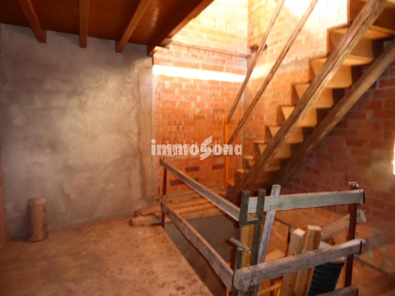 Foto 0128db1a-e343-4cb2-afec-e836b7f097df. Haus mit parking in Vall d´en Bas (La)