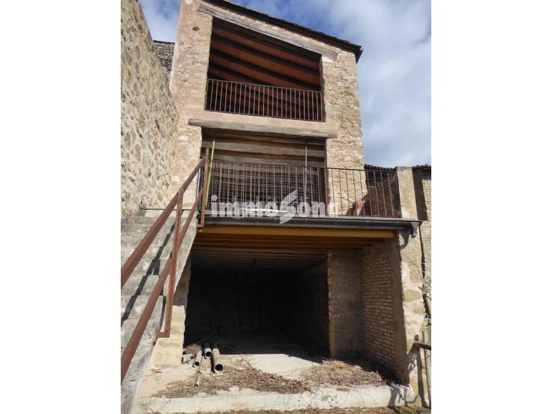 Foto e8b5fde6-22a7-4353-9297-8751aa1c7875. Haus mit parking in Vall d´en Bas (La)