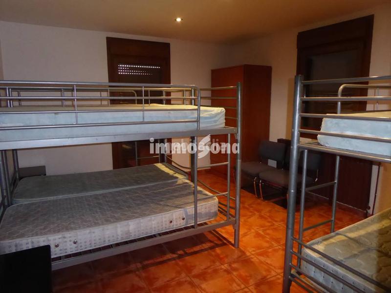 Foto 787571c2-e580-4400-bc05-65fe5b474d4a. Mas avec chauffage parking dans Tona