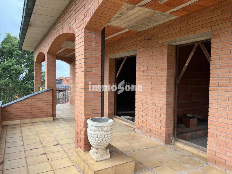 Foto 1076d5d6-83a8-4198-952b-db9abab1cf58. Casa amb calefacció aparcament a Taradell