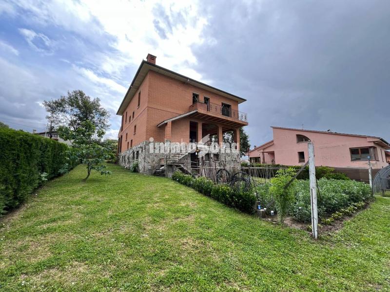 Foto 30708c02-8a06-42a6-8482-47792ee051f8. Casa amb calefacció aparcament a Taradell