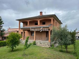 Casa a Taradell. Torre en venta en taradell