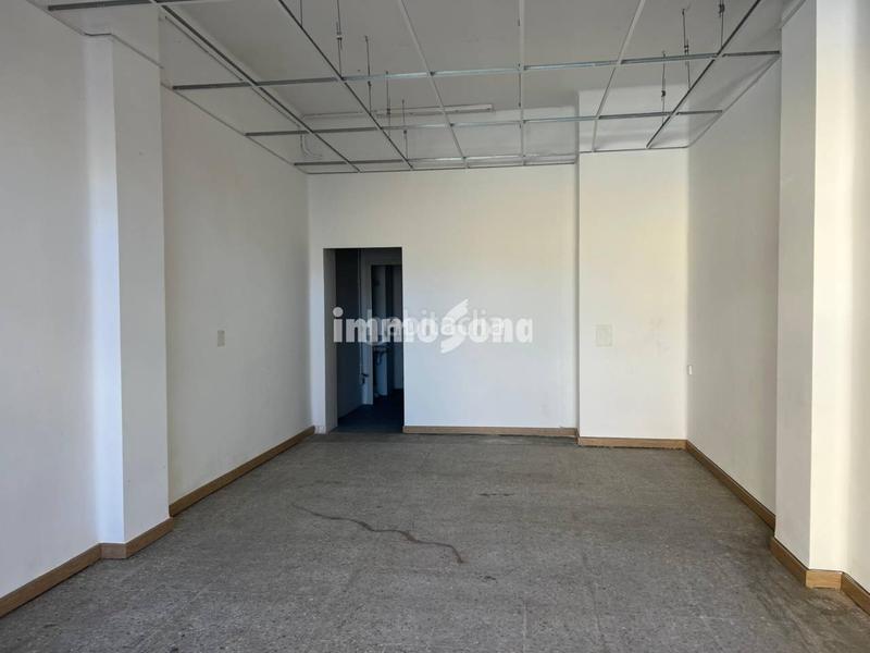 Foto 77436cf3-21e1-4ca5-ba32-0cecd312a5b7. Édifice dans Santa Eulàlia de Riuprimer