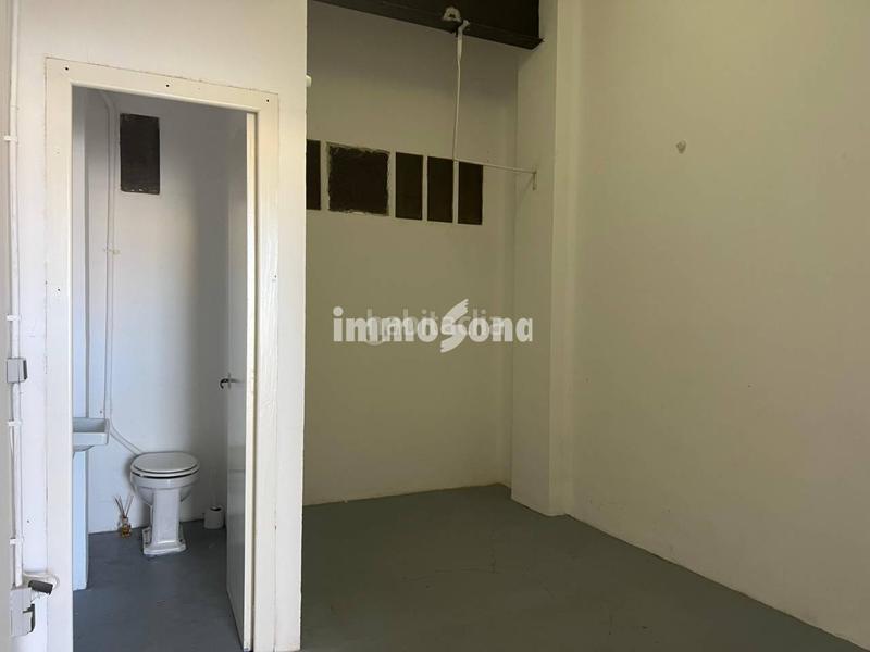 Foto c001218a-bba1-4a20-8ce0-6efab84c62bd. Édifice dans Santa Eulàlia de Riuprimer