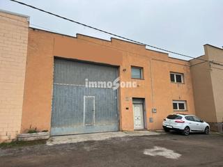Industrial building in Manlleu. Nave en venta en manlleu