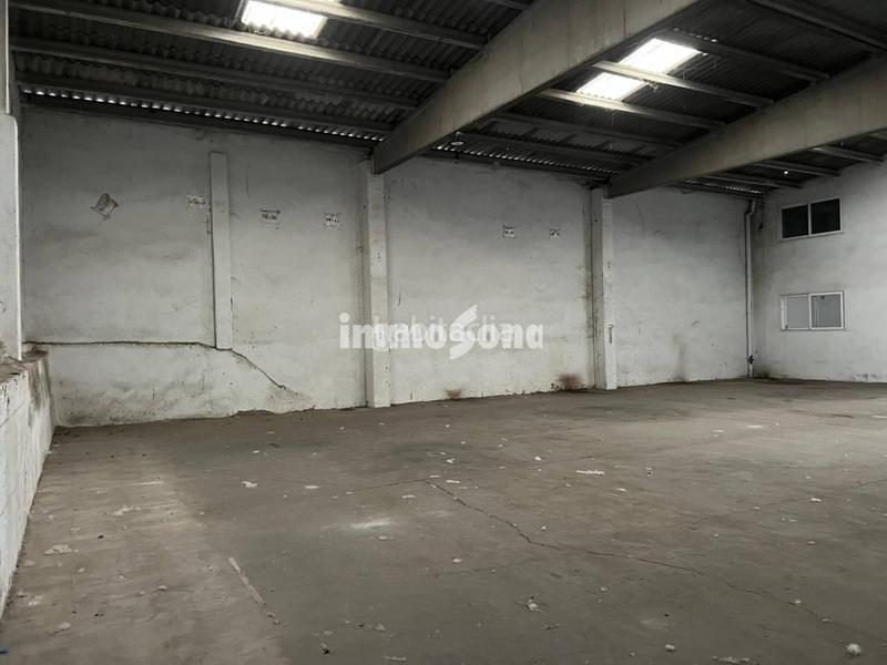 Foto b539aad5-623e-4c25-a433-e048de311ba8. Nau industrial a Manlleu