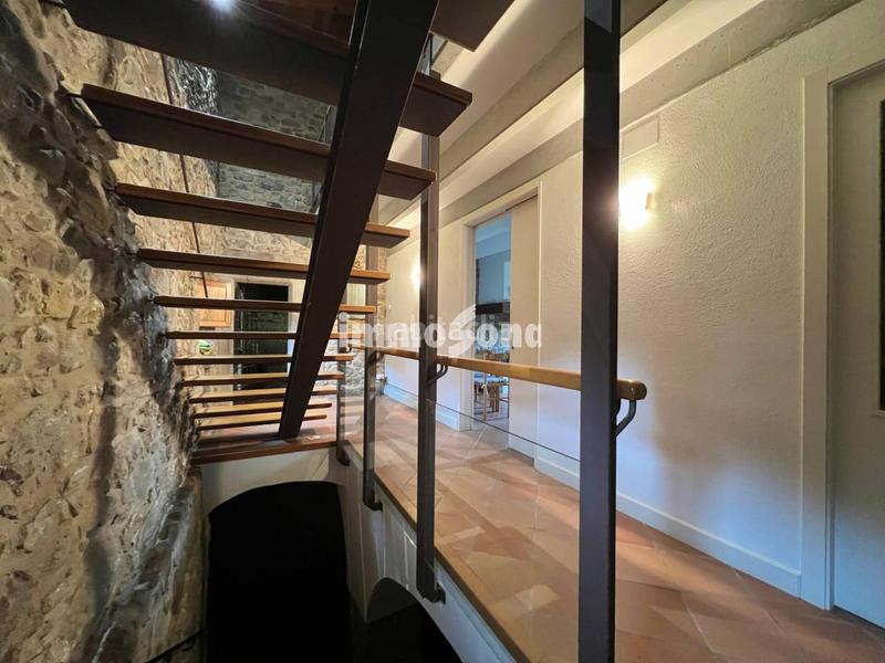 Foto 07513960-1686-4a95-ba92-dd368b2cf8ae. Masía masia en venta en la vall den bas en Vall d´en Bas (La)