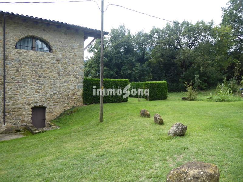 Foto c7bc894b-0b54-4811-bb54-576d995b8344. Masía masia en venta en la vall den bas en Vall d´en Bas (La)