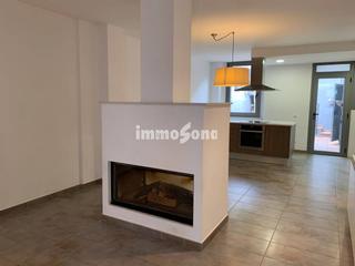 Haus in Sant Vicenç de Torelló. Casa en venta en borgonyà