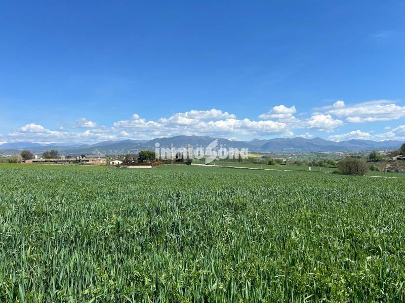 Foto 832eb59a-a54c-42ff-bdad-adeed0f9576f. Casa a Masies de Voltregà (Les)