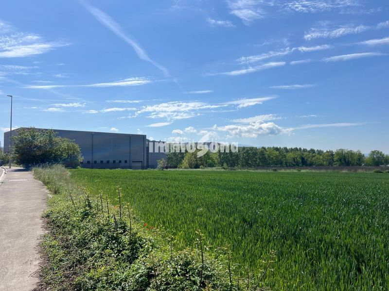 Foto 5d1fc1f7-fa9a-4fd5-8934-549e55ef3e41. Area edificabile industriale in Manlleu