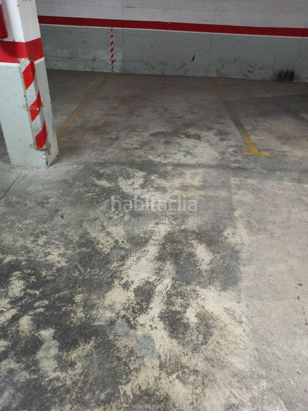 Foto 1a6e0afa-ece1-4239-b721-10e3d8ab01ef. Aparcament cotxe a Centre Torredembarra