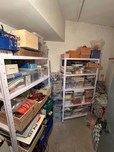 Foto 91e3798b-df59-46f8-810e-25508e6e7d04. Aparcament cotxe a Centre Torredembarra