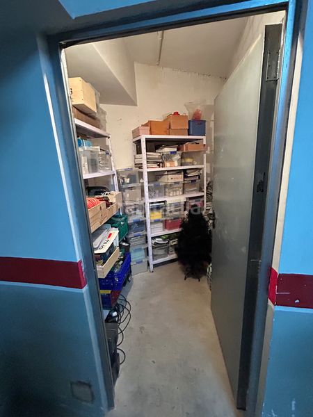 Foto fc0cc588-7f6b-477e-9fd2-68579b42bdc7. Aparcament cotxe a Centre Torredembarra