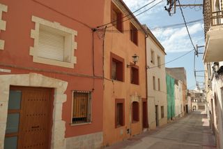 Haus in Roda de Barà. Casa centro pueblo reformada 3 plantas con 3 viviendas