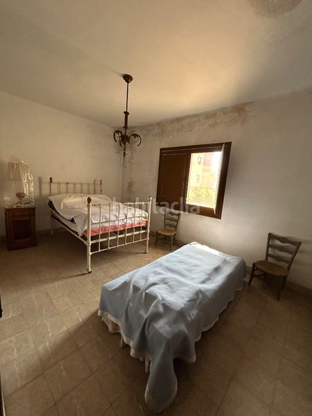 Foto 184636f8-9a81-4dfe-8f1d-710012b8c9bc. Casa amb xemeneia aparcament a Centre Torredembarra