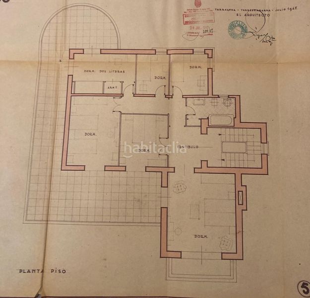 Foto 56de279b-2075-43d8-b85e-aa769a971e92. Casa amb xemeneia aparcament a Centre Torredembarra