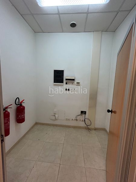 Foto fec67ec9-a88e-47f1-9260-96b71ef2dc8c. Local comercial amb calefacció a Centre Torredembarra