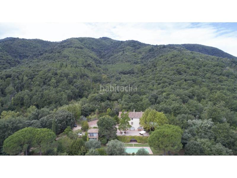 Foto da724eae-426b-4812-ab84-d7046463d95e. Casa masía catalana del siglo xvii en Anglès