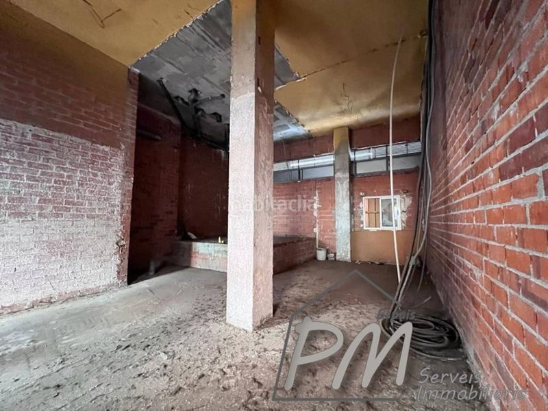 Foto 44b53e2c-b767-4251-adc2-6b7e796ea4d7. Local comercial a Sant Narcis Girona