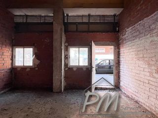 Locale commerciale in Sant Narcis. Local comercial en venta en sant narcís