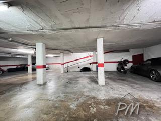 Aparcament cotxe  Narcís monturiol. Plazas de parquing en venta fornells