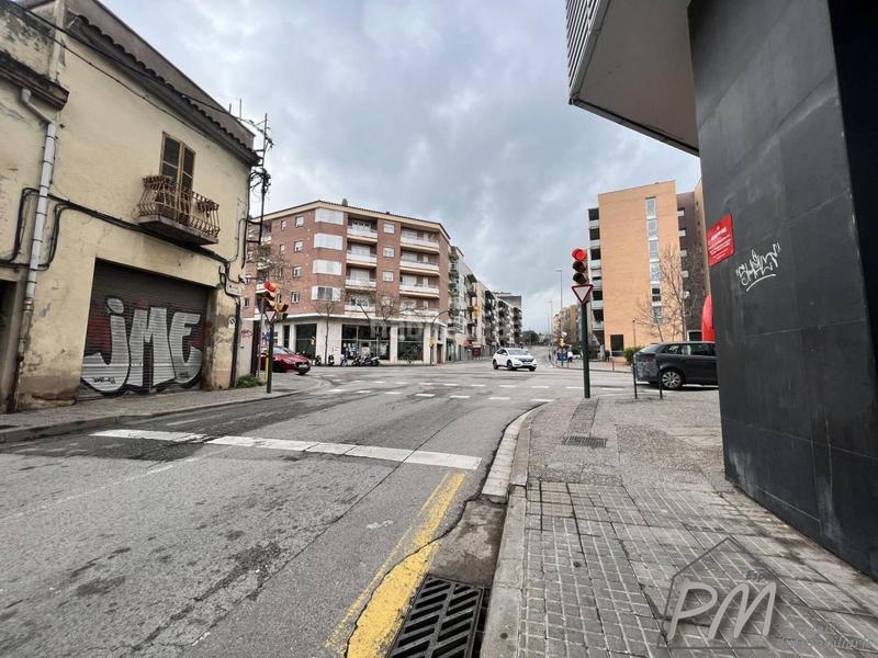 Foto 721d1b8d-be20-4810-9081-f30285017adf. Lloguer aparcament cotxe a Eixample Sud-Migdia Girona