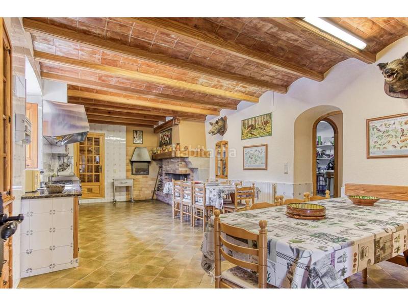 Foto 54f4a5b6-c982-40fa-9305-463b8eee00e1. Casa increíble masia a la venta en Tordera Tordera