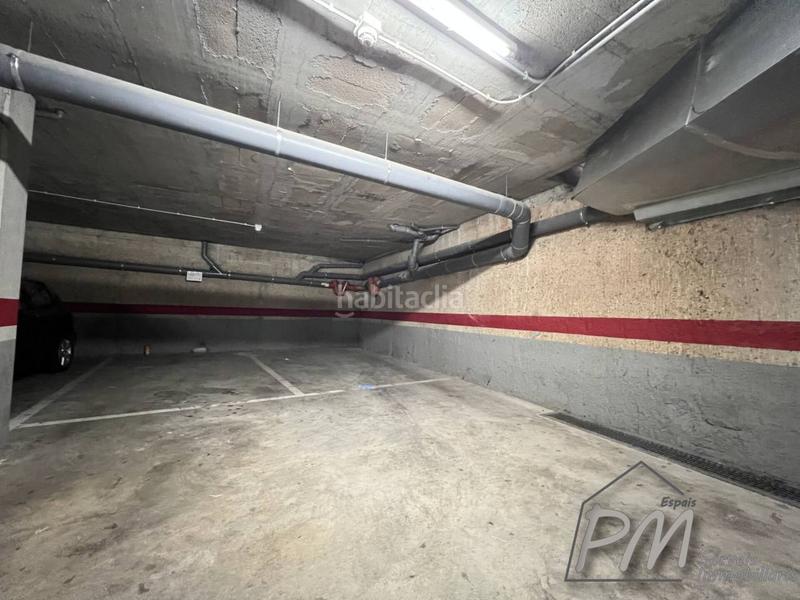 Foto 25479696-ff64-4851-bfb0-b569b4979b85. Alquiler parking coche aparcamiento en alquiler zona pedret en Girona