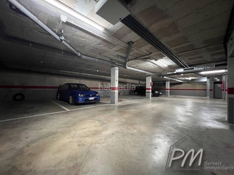 Foto 64a42423-0c1b-4048-8e18-46c5059a9afc. Alquiler parking coche aparcamiento en alquiler zona pedret en Girona