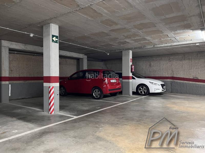 Foto a049986b-7dc4-40f5-a036-e14a4d5bc7a3. Alquiler parking coche aparcamiento en alquiler zona pedret en Girona