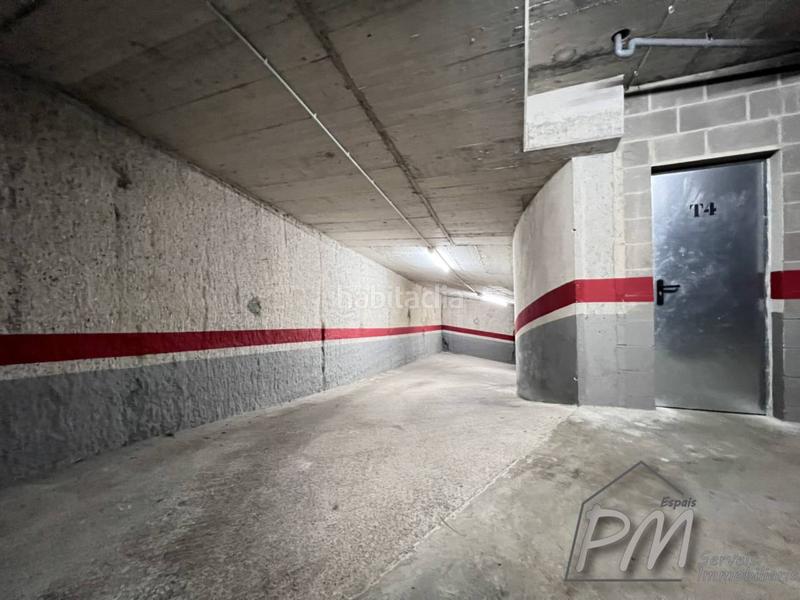 Foto f3858f2f-d35f-4cbe-96b0-3f450d91b956. Alquiler parking coche aparcamiento en alquiler zona pedret en Girona