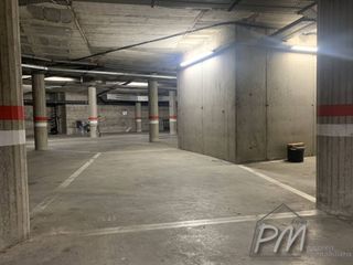 Location Parking voiture à Fontajau - Sant Ponç. Garaje en alquiler en sant ponçhospital trueta