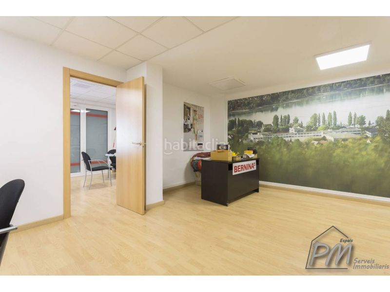 Foto d7fef88d-d5c1-4e78-a741-a36287910356. Local comercial a Santa Eugenia Girona