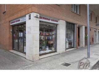 Local Comercial  Garrotxa. Local en venta con muchas posibilidades