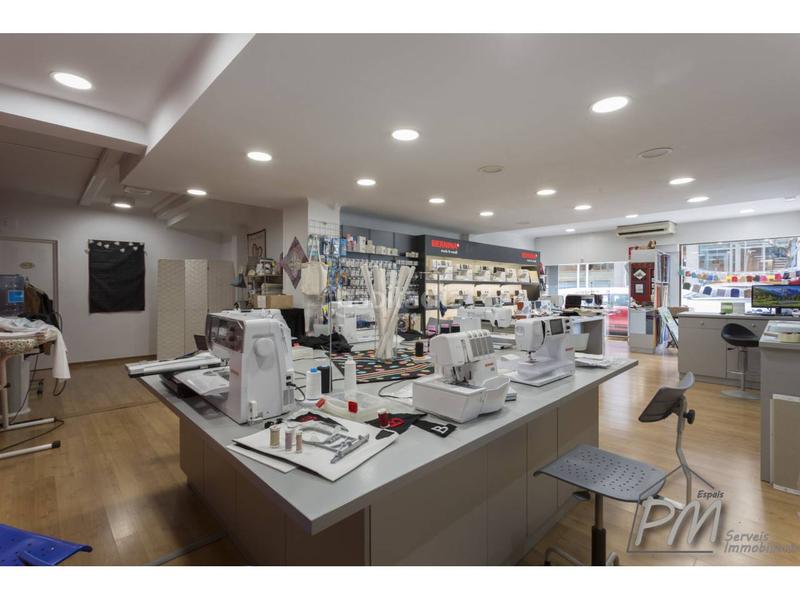 Foto d092c59c-7651-4289-85d5-78ddd804abd1. Locale commerciale in Santa Eugenia Girona