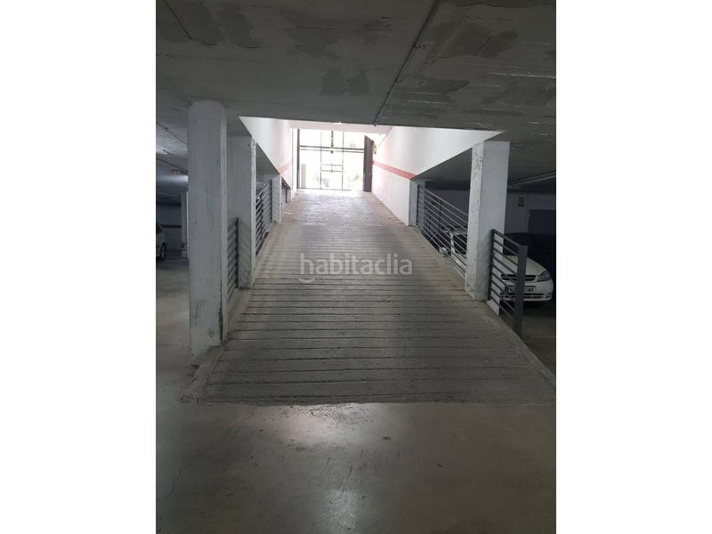 Foto 5b5bbdf4-7f6b-43e8-a592-fd6eb198fb7e. Aparcament cotxe a Eixample Sud-Migdia Girona