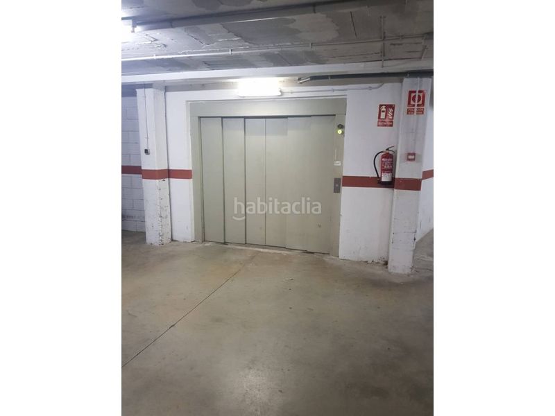 Foto 5ef564d4-0ce4-4e61-9c34-7ad73d073fed. Aparcament cotxe a Eixample Sud-Migdia Girona