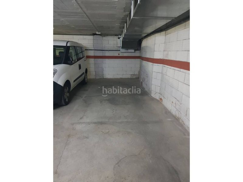 Foto 668787db-f907-431d-b06c-c06a37aa79a9. Aparcament cotxe a Eixample Sud-Migdia Girona