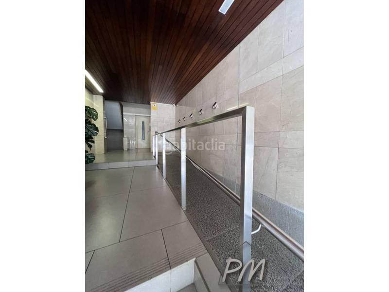 Foto 4e8ee38e-3b46-4dd7-b51f-e9172f005491. Alquiler parking coche parking en alquiler en eixamplecentre para coche pequeño o motos en Girona