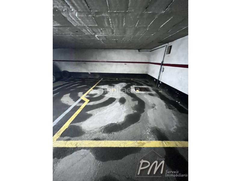 Foto 6c521c33-a27c-4911-ba9b-98740a94c9bb. Alquiler parking coche parking en alquiler en eixamplecentre para coche pequeño o motos en Girona