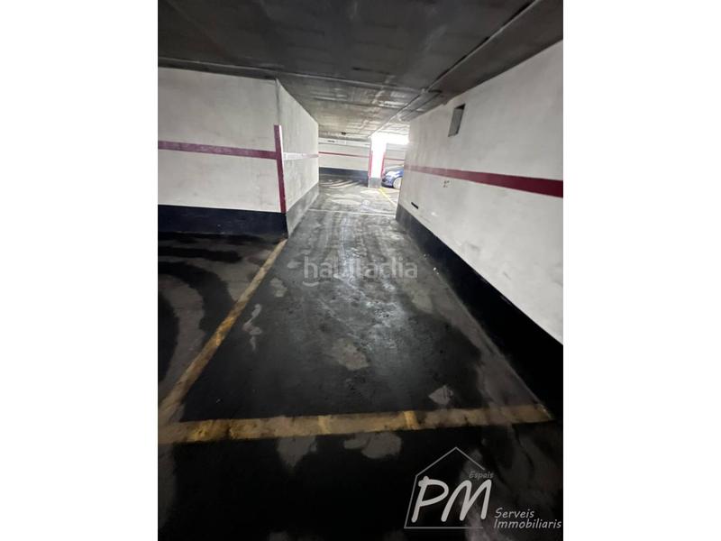 Foto 917f6a7e-f648-4020-8aa2-61cc9a03854b. Alquiler parking coche parking en alquiler en eixamplecentre para coche pequeño o motos en Girona