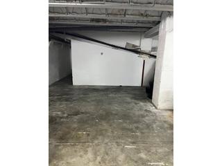 Miete Autoparkplatz  Francesc de ciurana. Plaza de aparcamiento en alquiler para coche medianopequeño