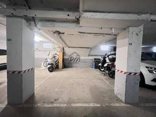 Aparcament cotxe a Bescanó. Parking en venta en bescanó