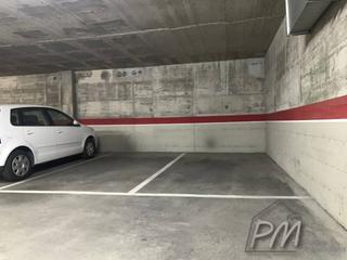 Car parking in Remences